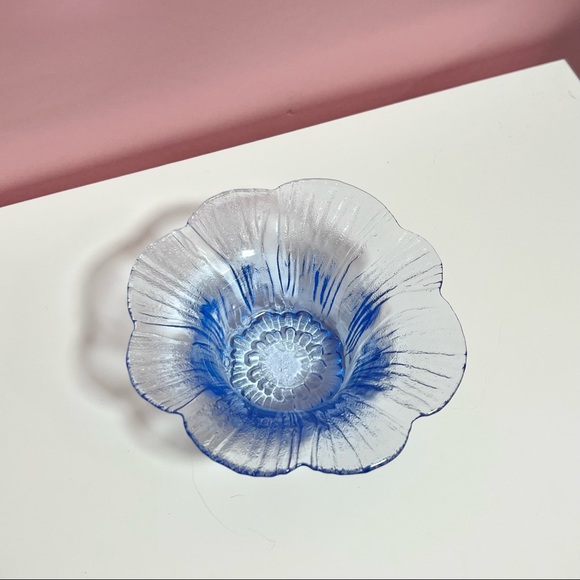 Vintage retro pastel blue flower candle holder trinket dish - Picture 1 of 3